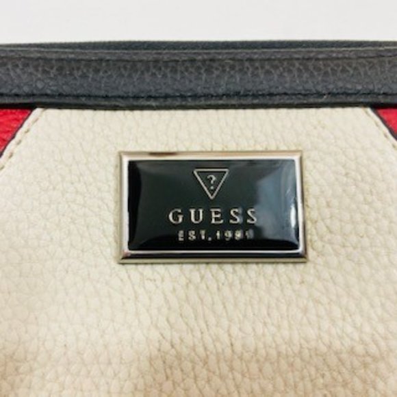Guess Cross Zipper wallet - Picture 2 of 8